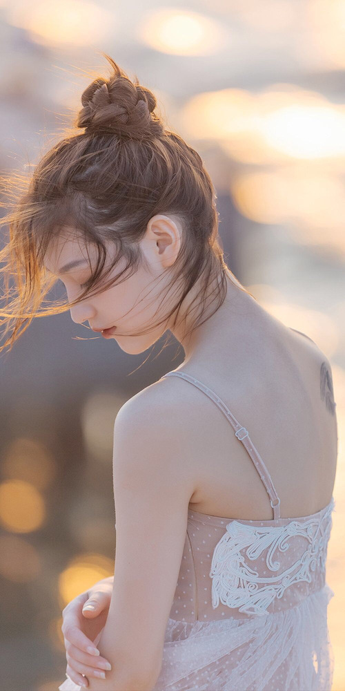 比利亚雷亚尔多点开花,迎来关键胜利,比利亚雷亚尔吧