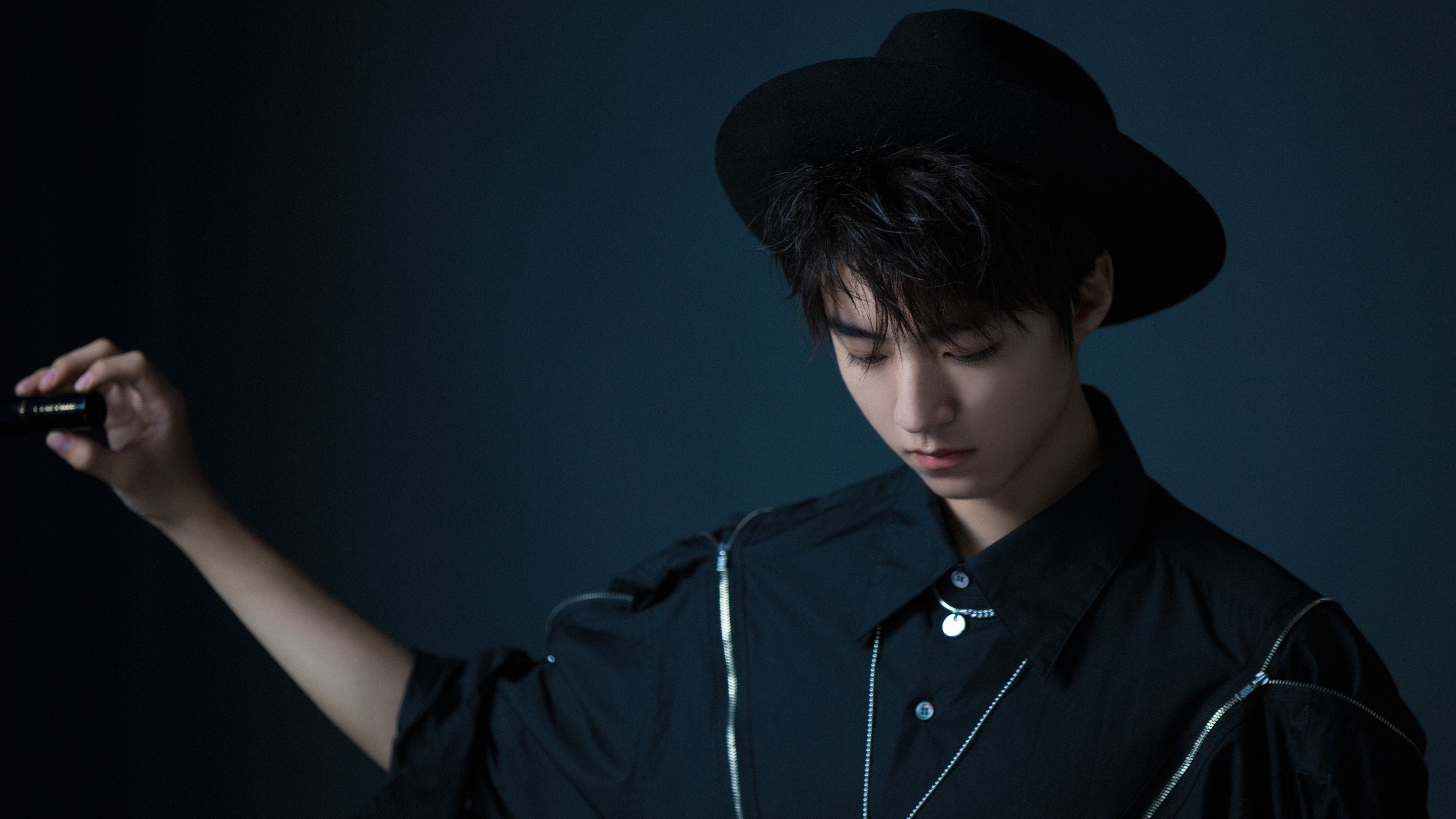 彼得堡联主场击败伯里，实现主场不败战绩，暂时跻身英冠前六，彼得堡对伯恩茅斯